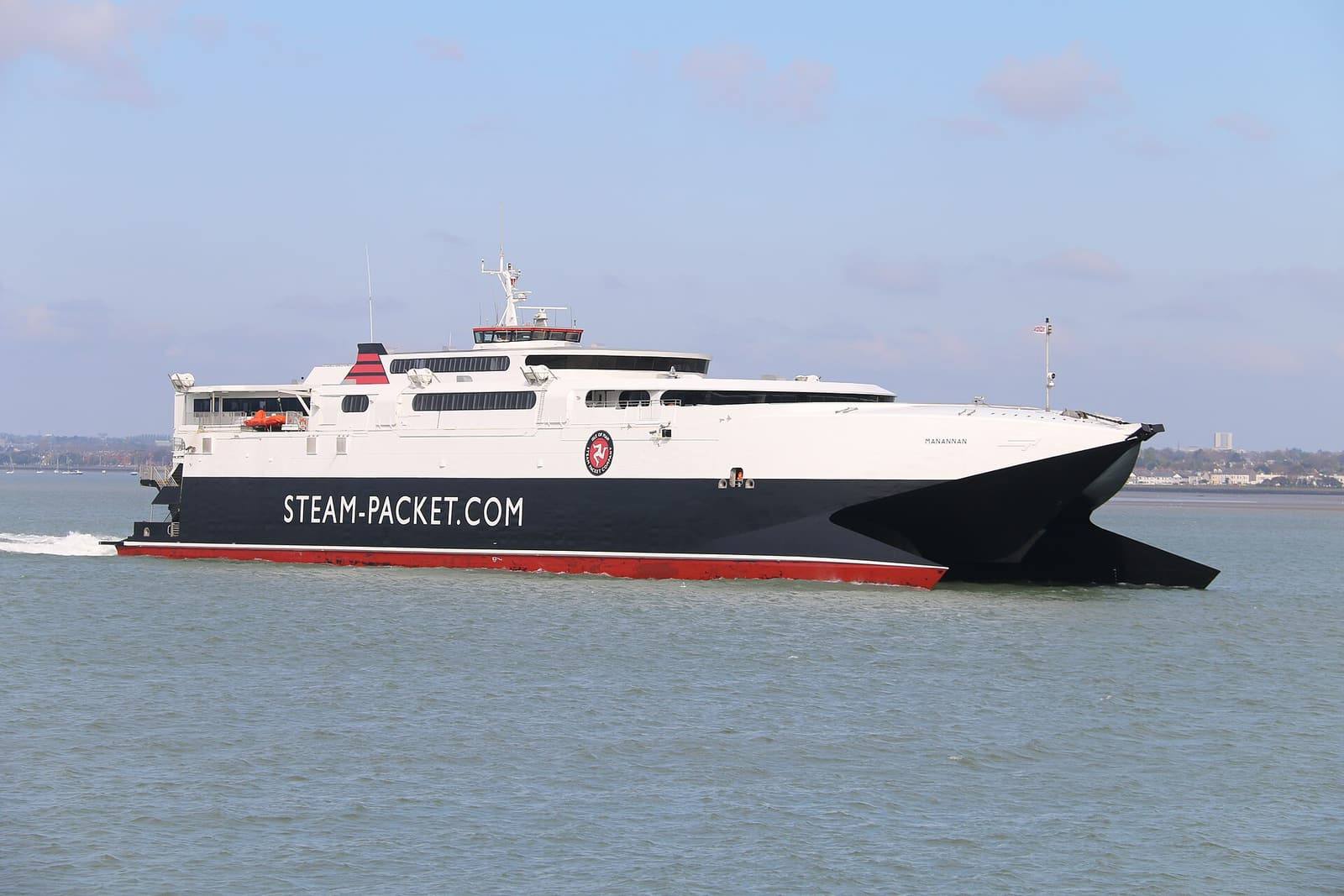 The Steam Packet's fast catamaran Manannan cutting through the sea at speed.